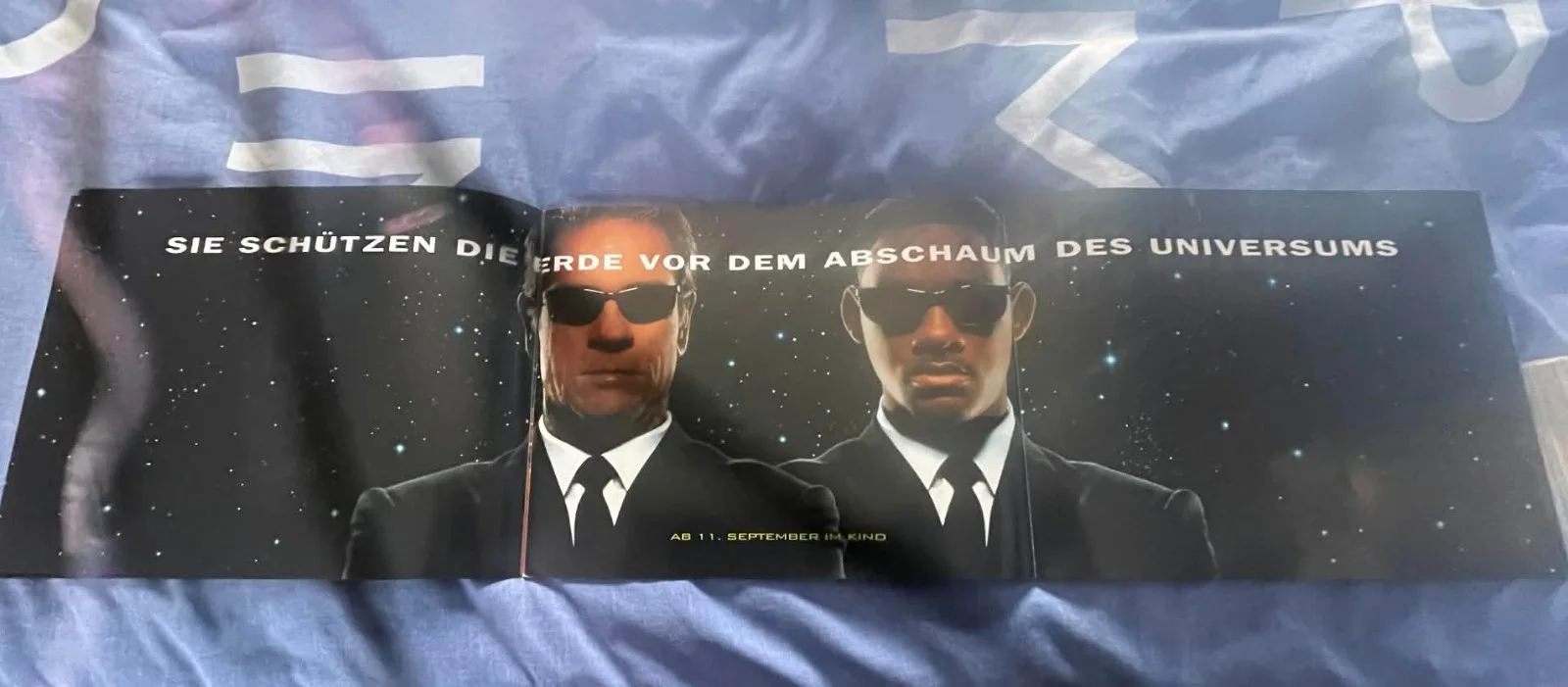 MEN IN BLACK - MIB, German press kit, Tommy Lee Jones, Will Smith N, image 3