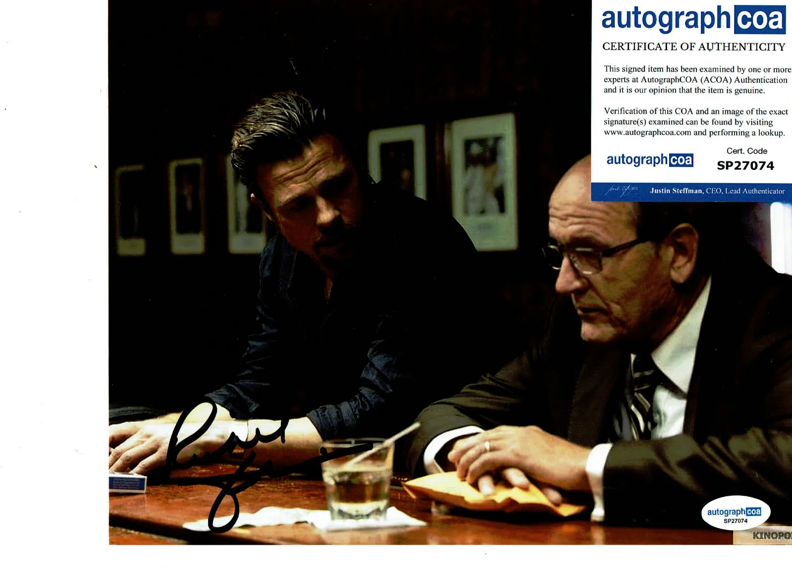 Richard Jenkins — Richard Jenkins autographed 8x10 color Photo with Brad Pitt Autograph COA **