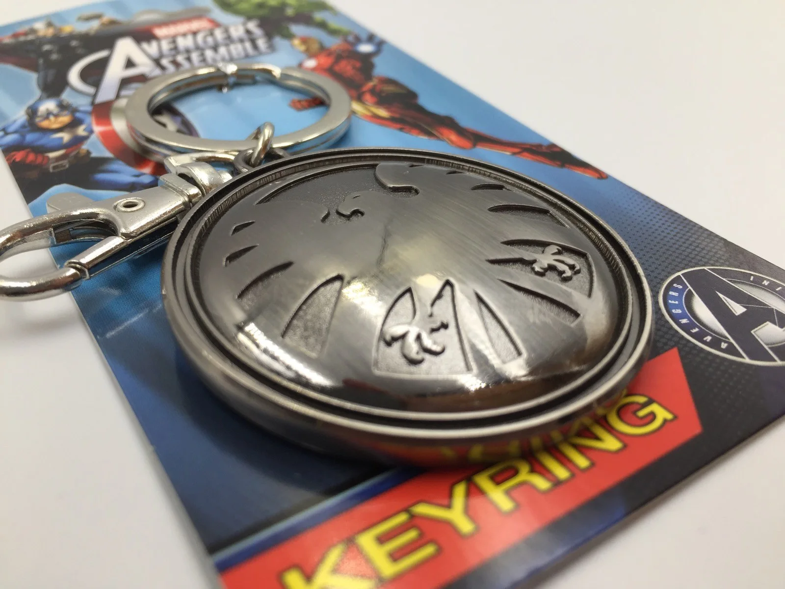 Avengers Shield Logo Keyring • Marvel Avengers • Keychain • Officially Licensed, image 2