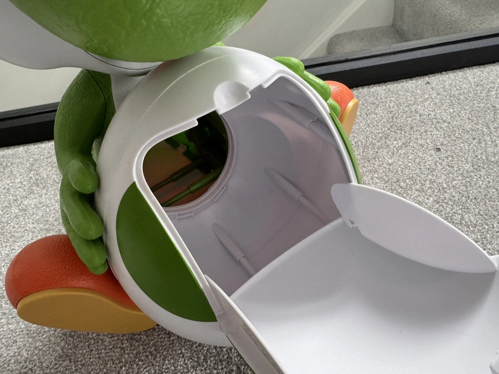 New Super Mario galaxy Yoshi popcorn bucket Odeon exlusive 2026, image 4
