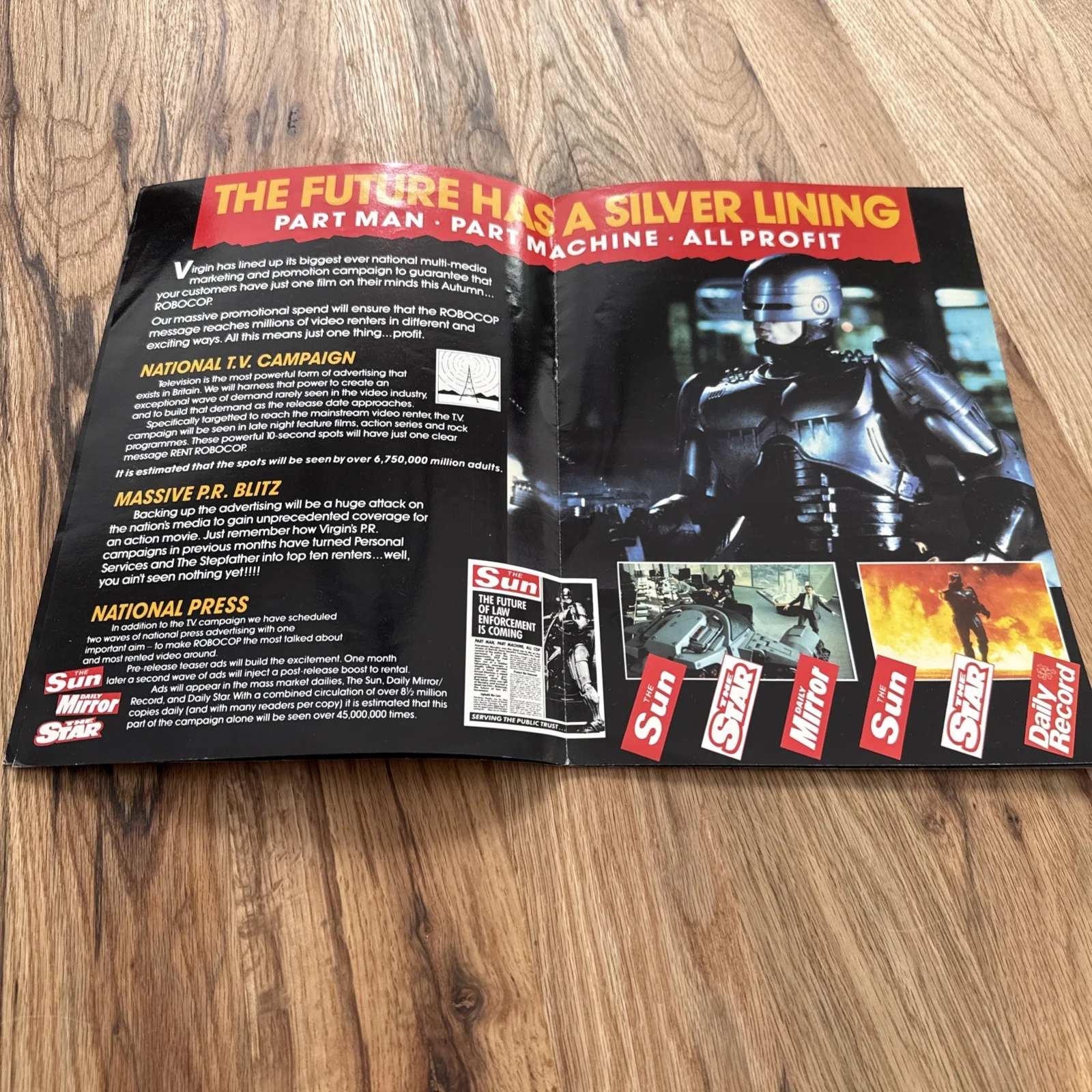 RoboCop 1987 UK VHS Trade Brochure Promo Press Kit Leaflet Rare Movie Poster, изображение 3