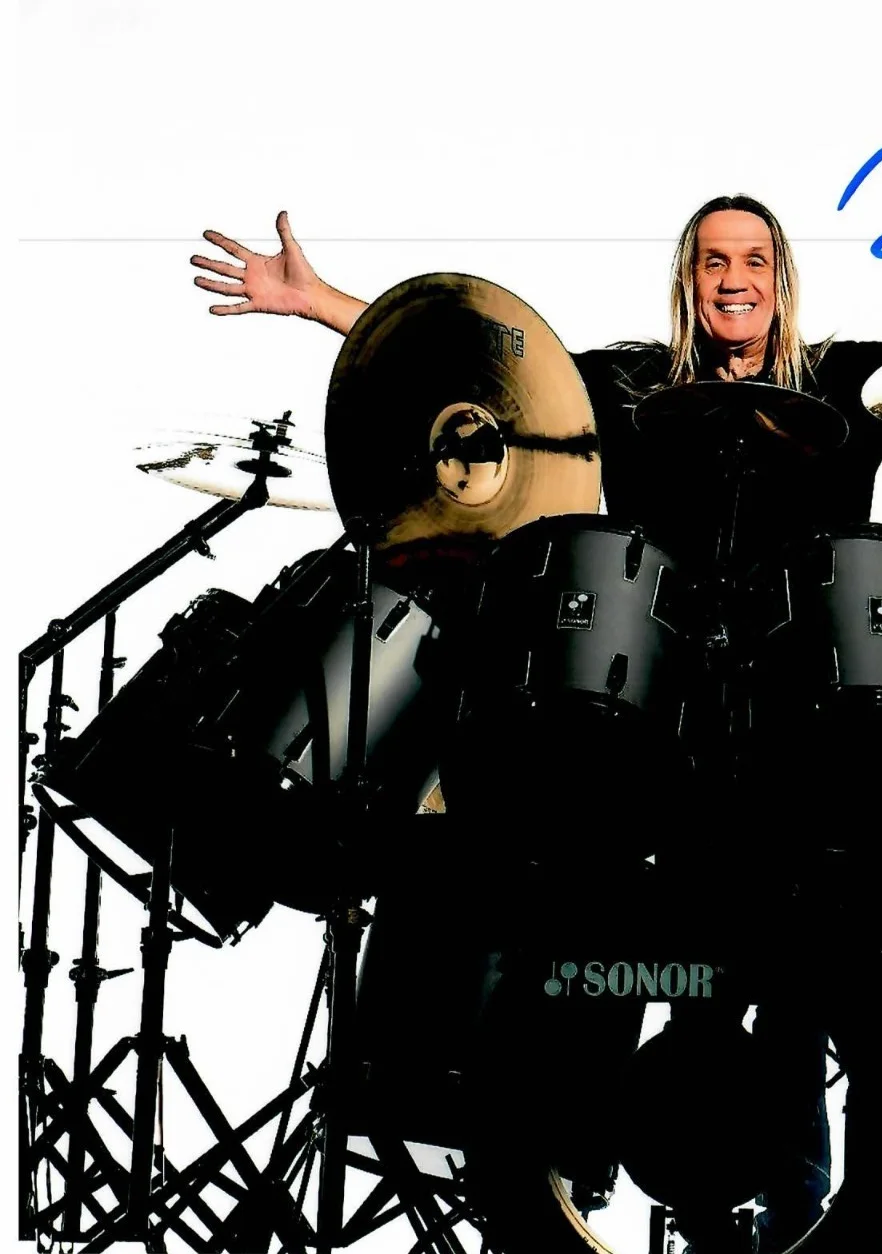 Niko McBrain Iron Maiden Drummer Signed Autographed 8 x 10 Photo TTM COA, изображение 3