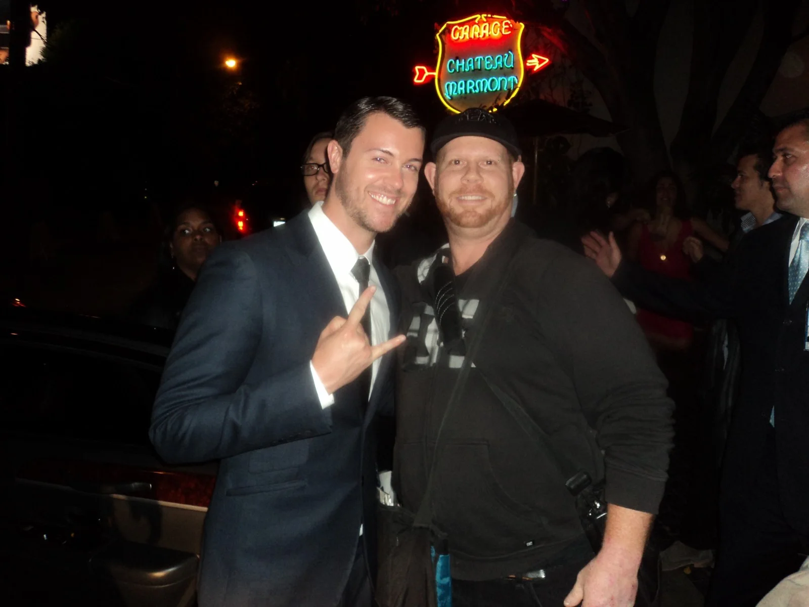 DANIEL FEUERRIEGEL — Daniel Feuerriegel Spartacus matted signed index card with photo 11x17 #1 Agron, изображение 3