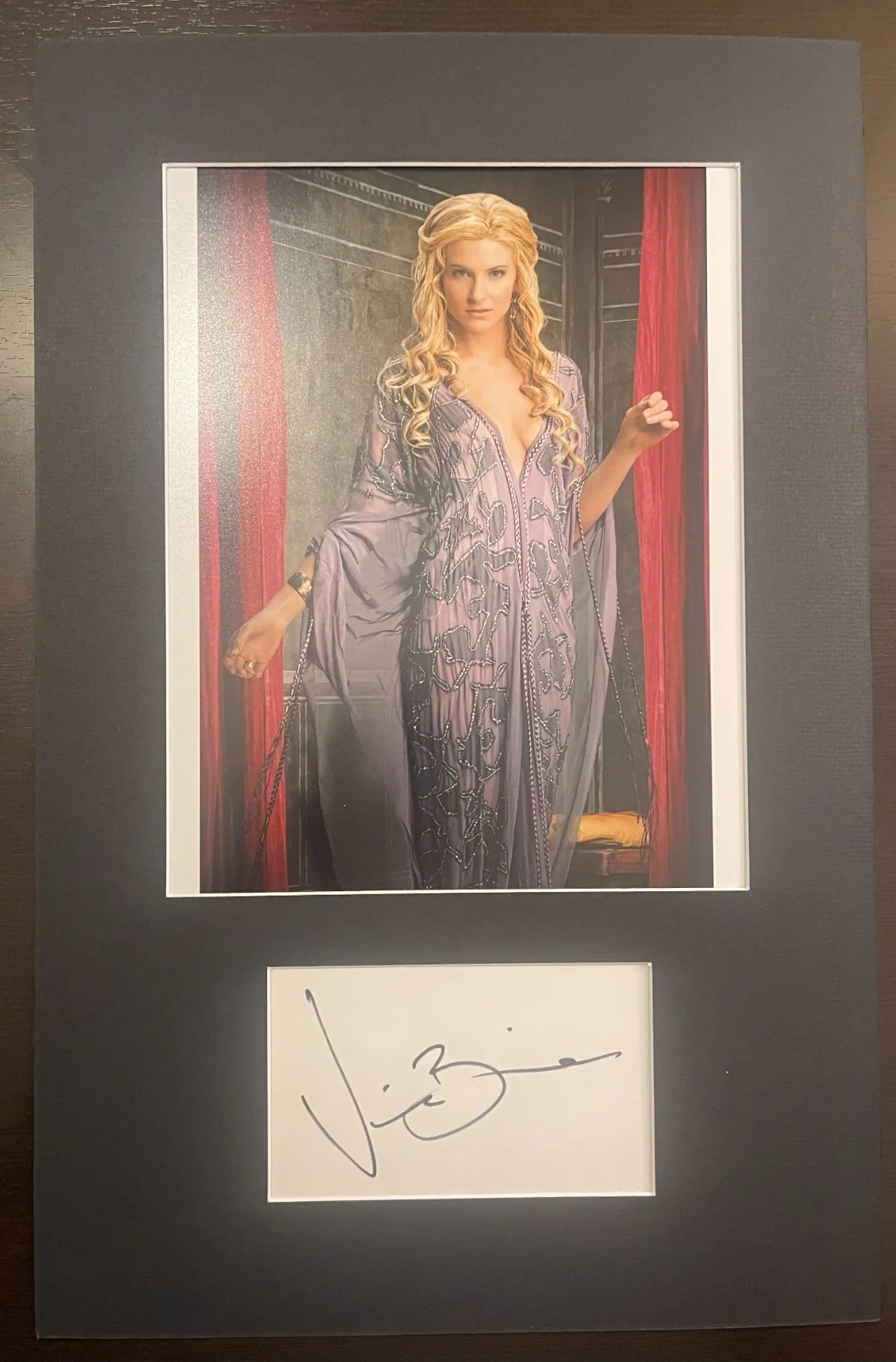 VIVA BIANCA — Viva Bianca Spartacus matted signed index card with photo 11x17 #1 ILythia