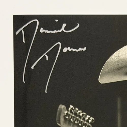 Daniel Donato Signed 8x10 Photo Black & White Live Guitar JSA COA CF17189 Auto, изображение 2
