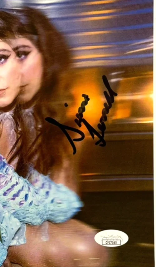 Sierra Ferrell Signed 8x10 Photo Autographed Bluegrass Americana Artist JSA COA, изображение 2