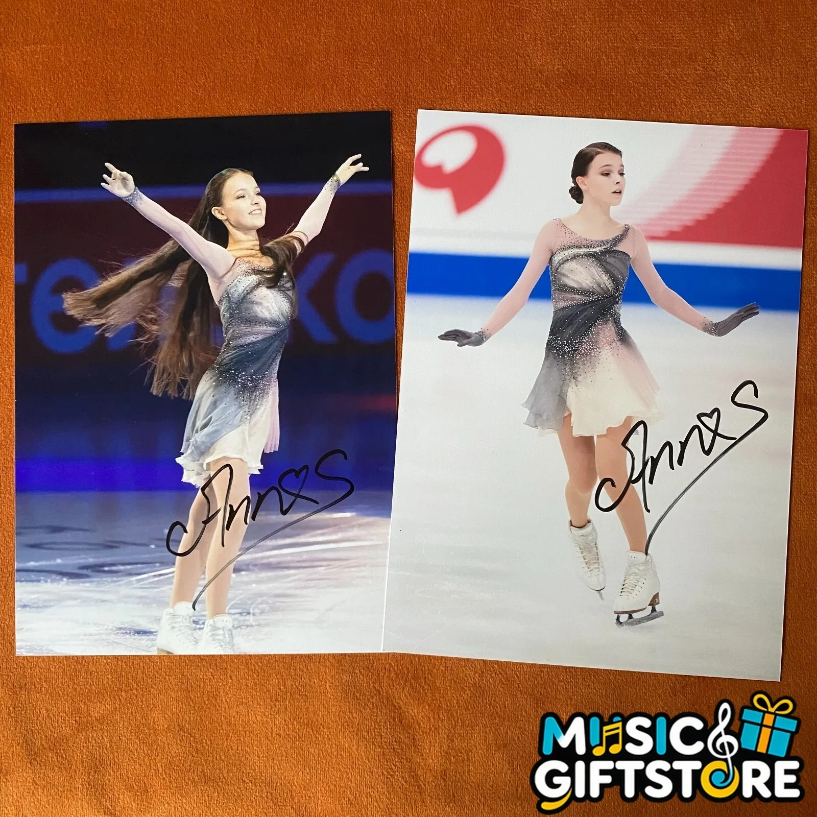 Anna Shcherbakova Ania Autographed Signed Photo Autographs figure skating 2024D, image 2