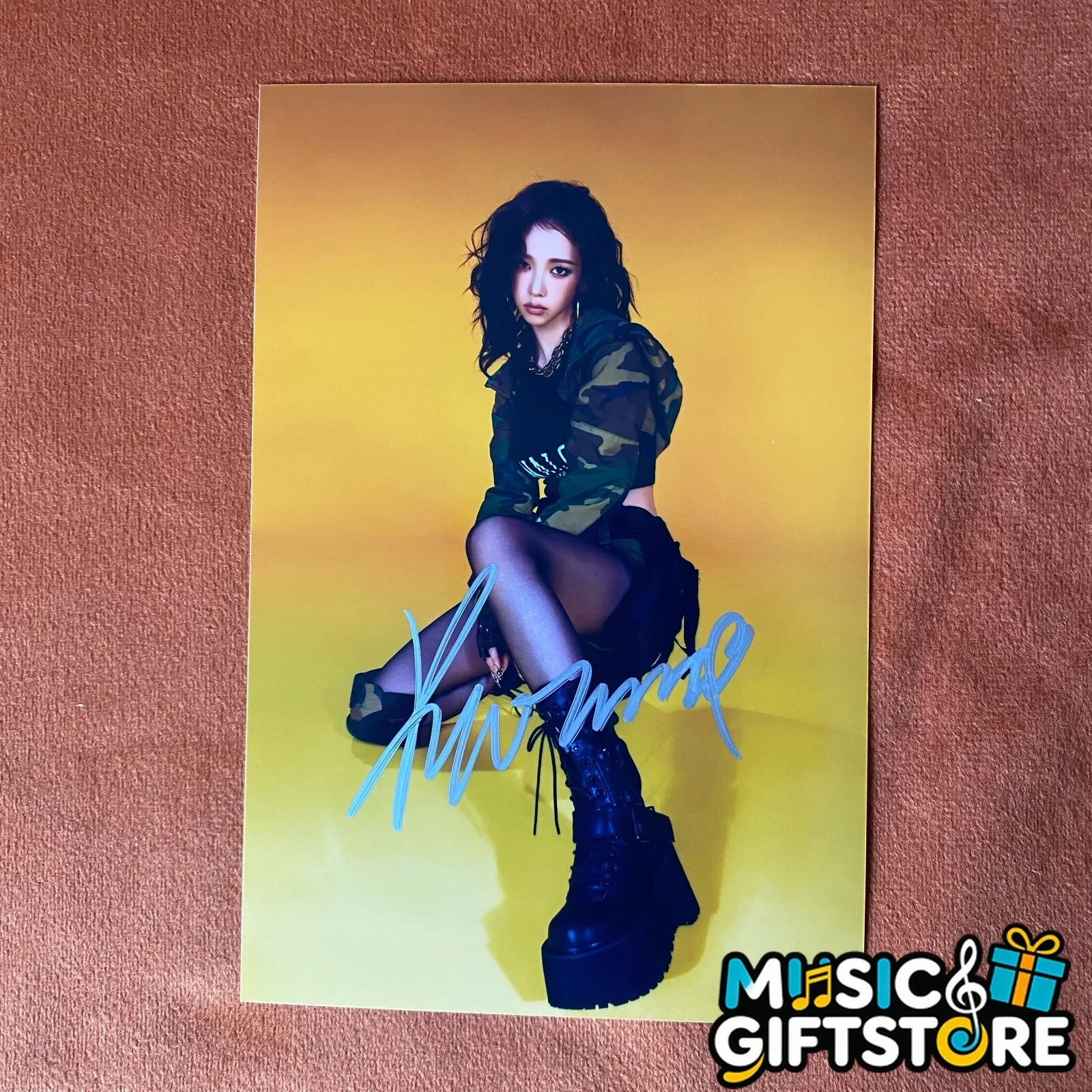 aespa KARINA Autographed Signed Photo Whiplash K-POP Collection 4*6 2024 #MUGS, image 4