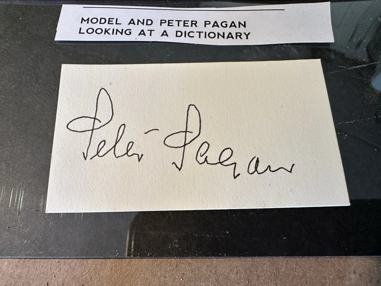 Peter Pagan 1921-1999 Actor Signed Autographed 2" x 3 1/2" Card, image 2