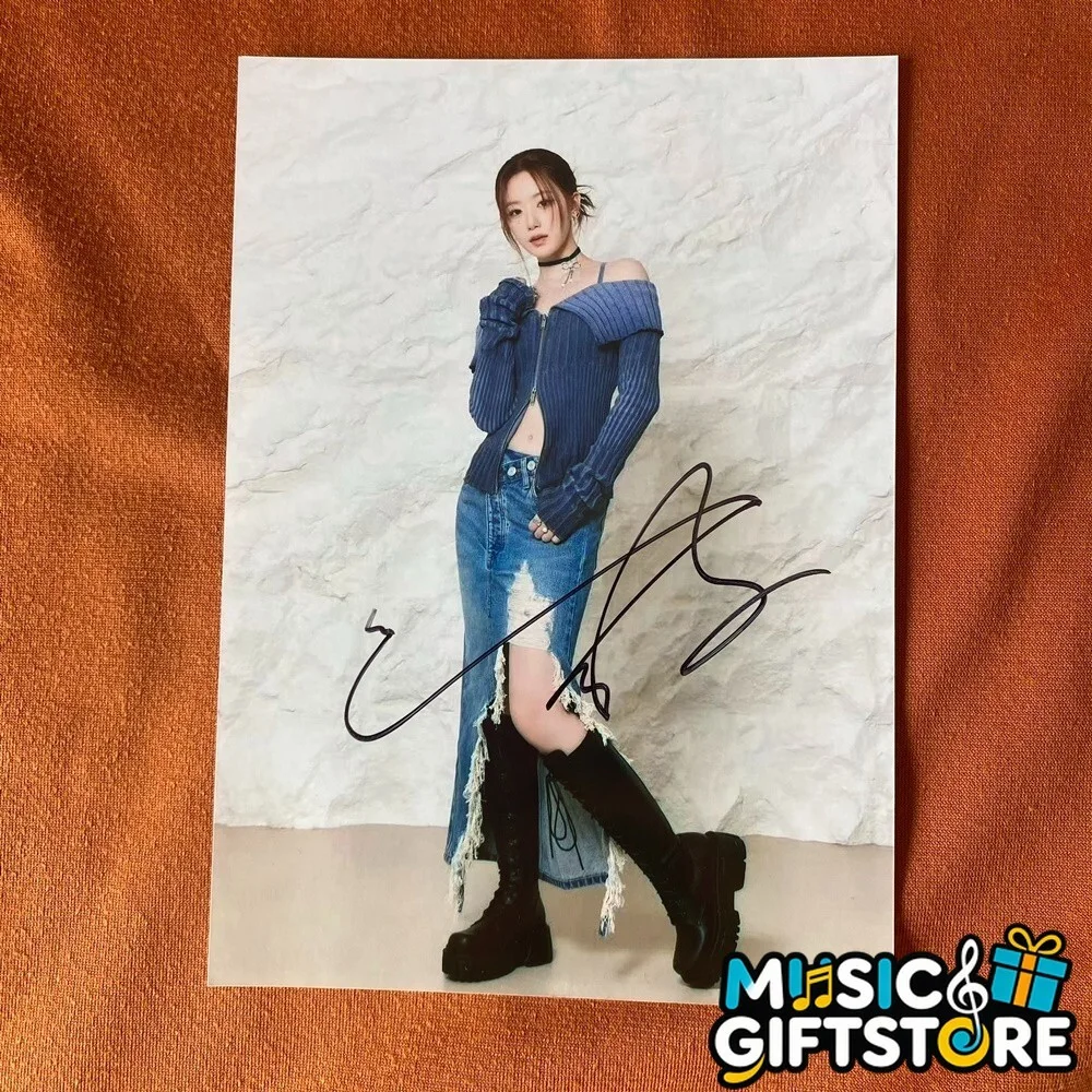 (G)I-DLE GIDLE SHUHUA Autographed Signed Photo K-POP Collection 4*6 2024 #MUGS, image 3