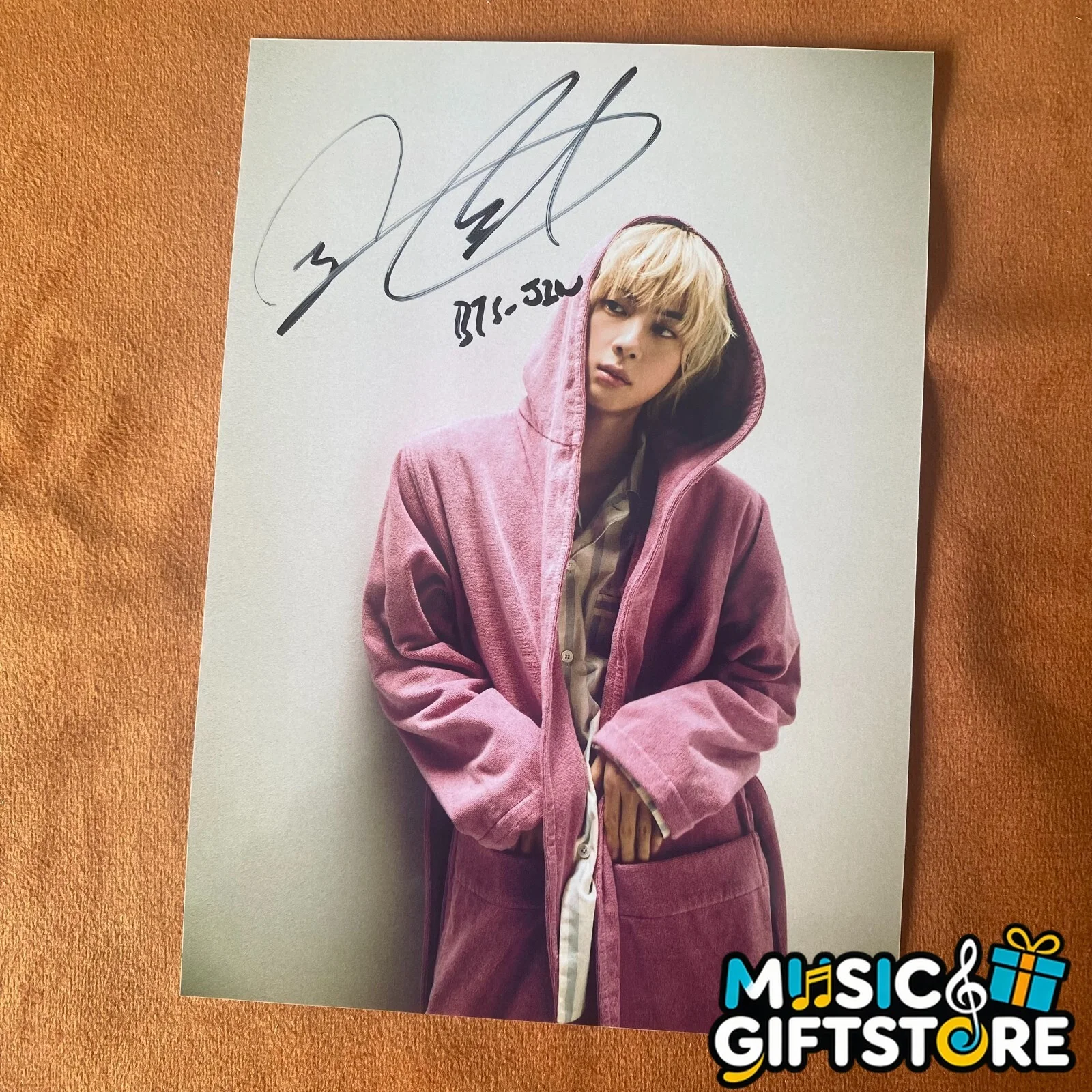 BTS JIN AUTOGRAPHED SIGNED PHOTO K-POP COLLECTION 4*6 2024 #MUGS, изображение 3