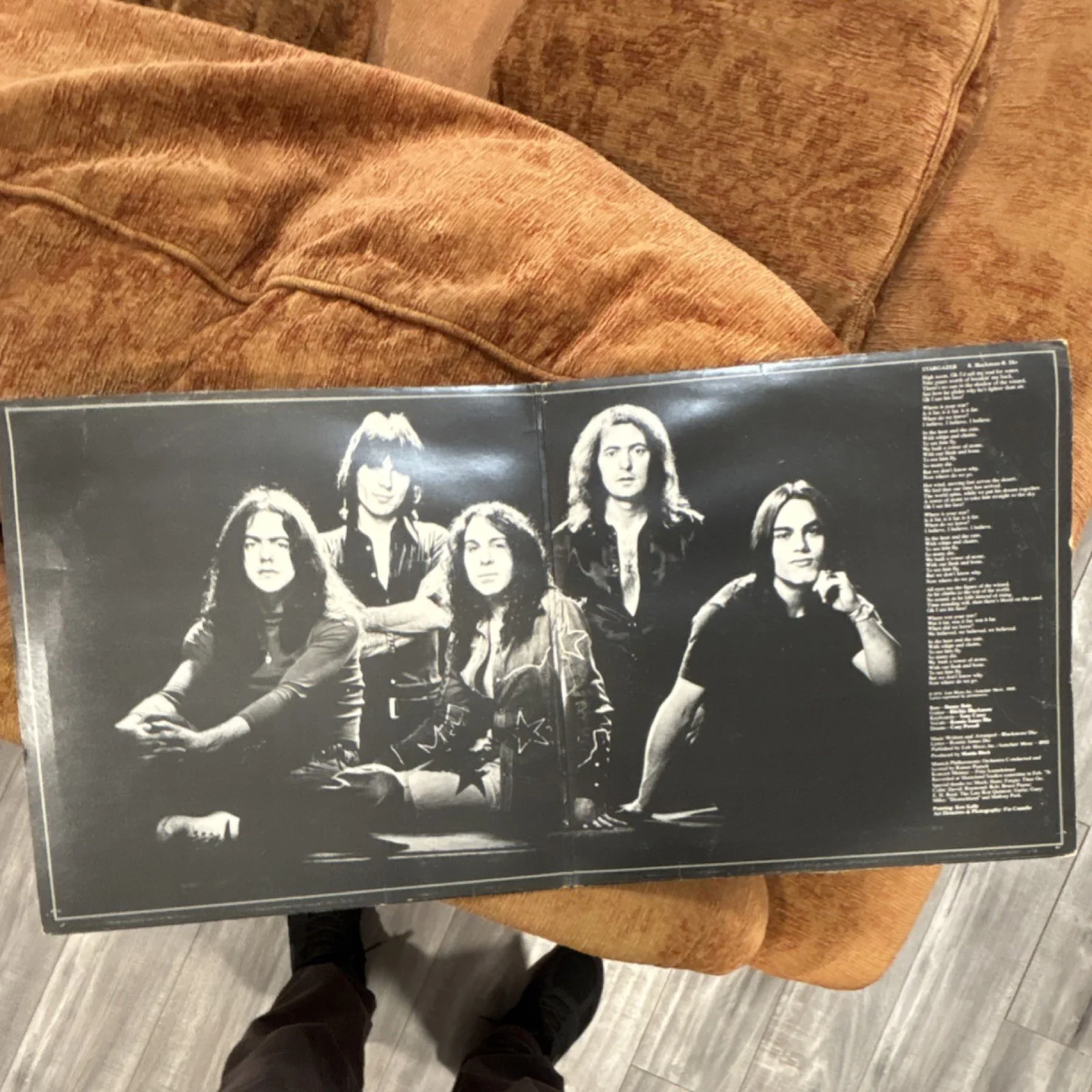 Rainbow Rising Original Autographed Signed by Ronnie James and Jimmy Bain, изображение 3