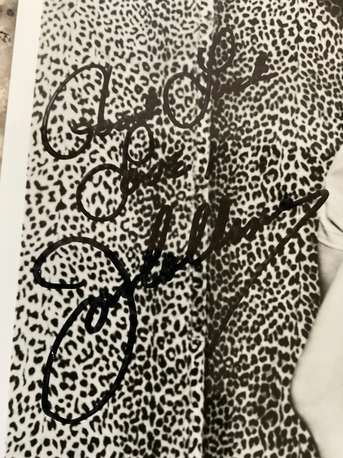 ACTRESS JOAN COLLINS SIGNED VINTAGE 8x10 JSA CK 39540, image 2