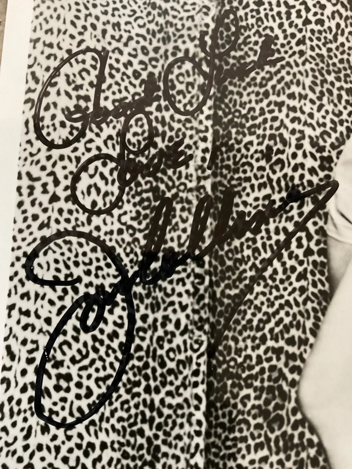 ACTRESS JOAN COLLINS SIGNED VINTAGE 8x10 JSA CK 39540, image 3