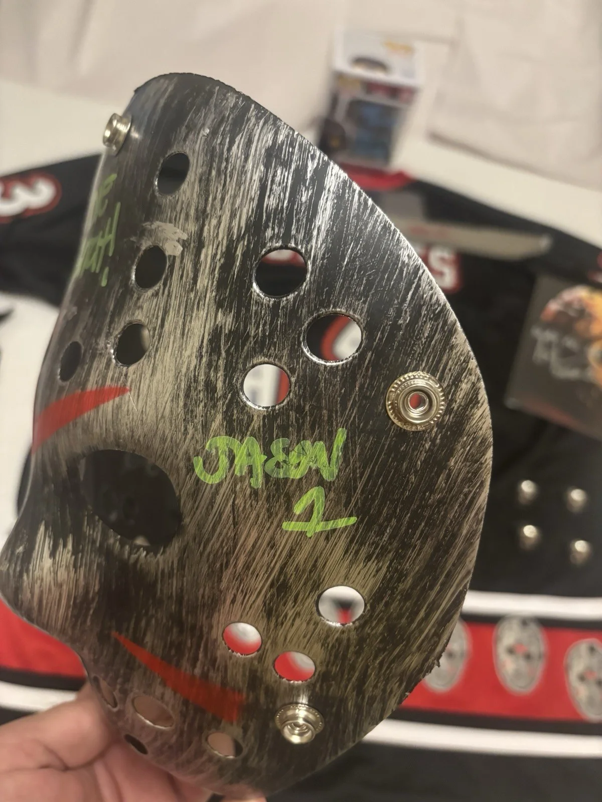 Ari Lehman — Friday The 13th Autograph Set Of 5 Items Signed By 1st Jason Ari Lehman BGS Cert, image 5