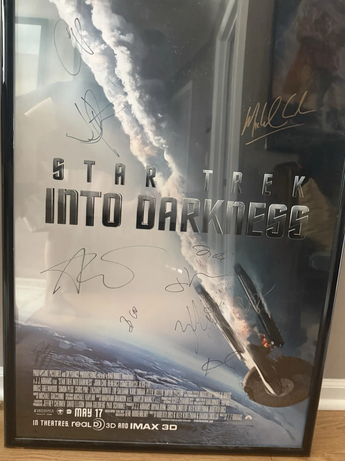 Chris Pine, Zachary Quinto, John Cho, Zoe Saldana, Karl Urban, Br — Star Trek Into Darkness Cast Signed Poster 27x40 JJ Abrams Chris Pine and more
