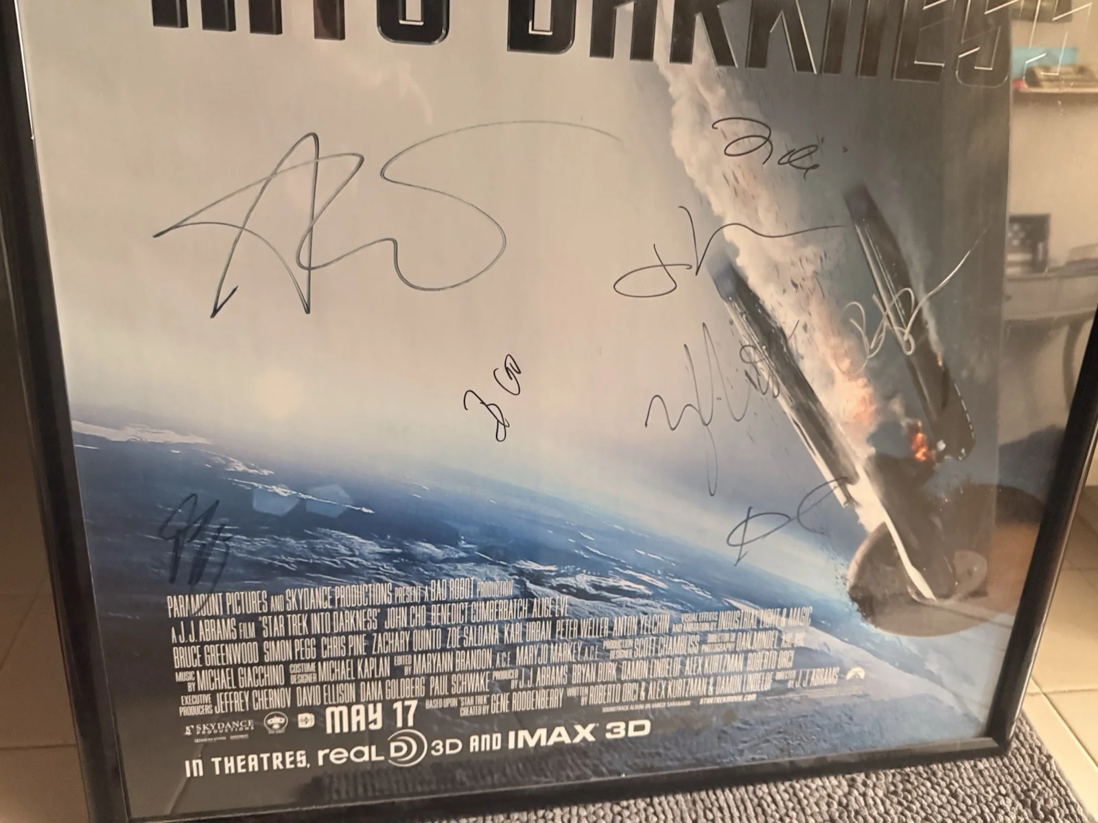Chris Pine, Zachary Quinto, John Cho, Zoe Saldana, Karl Urban, Br — Star Trek Into Darkness Cast Signed Poster 27x40 JJ Abrams Chris Pine and more, изображение 4