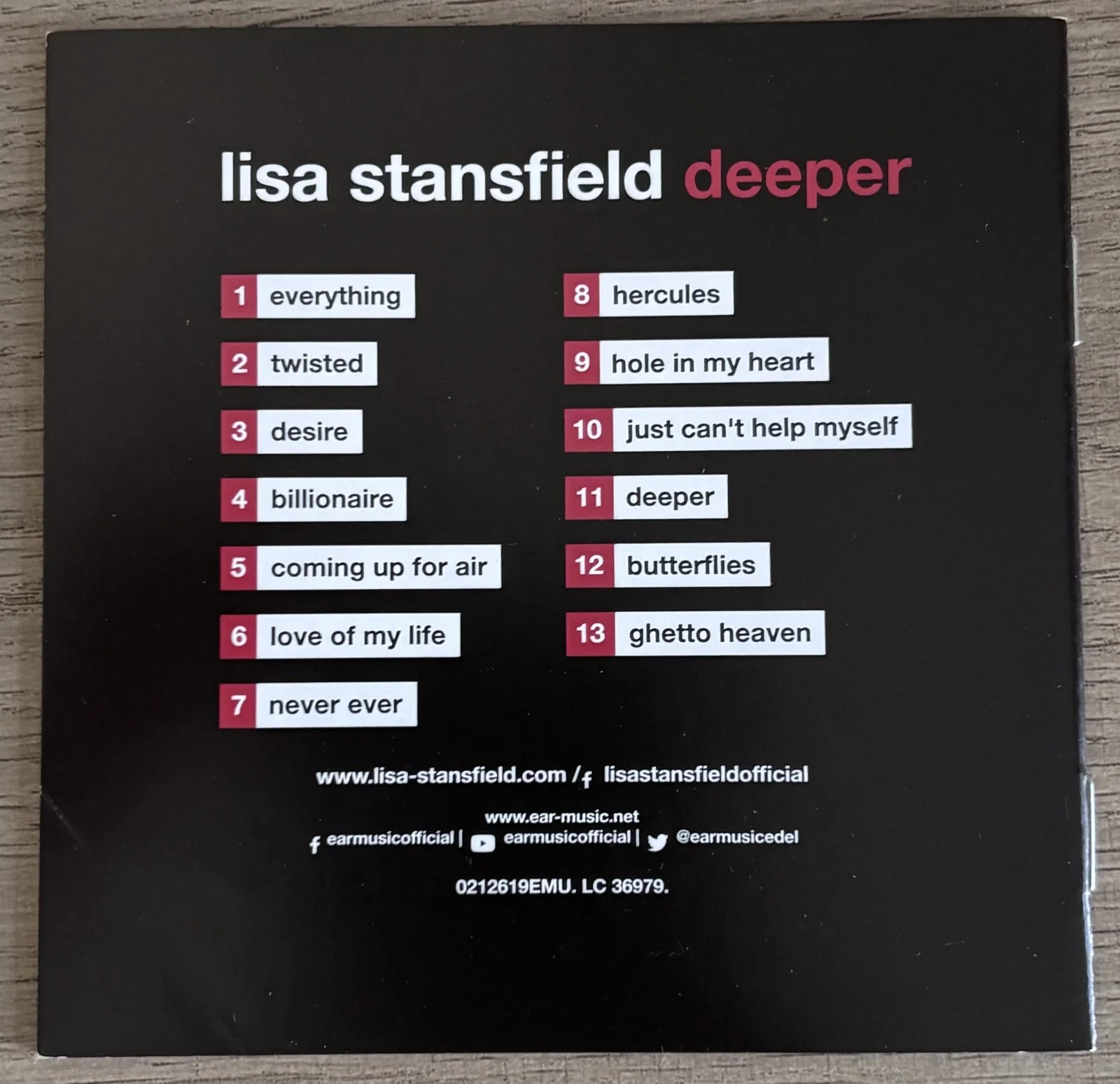 Lisa Stansfield "Deeper" Hand Signed CD Booklet - POP Soul Legend Singer, image 2
