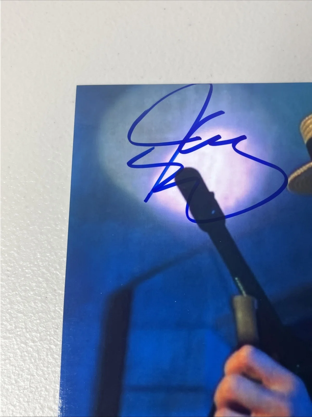 James Eugene Carrey — Jim Carrey Signed The Mask 8x10 Photo Autograph AEU COA Authentic Display, изображение 3
