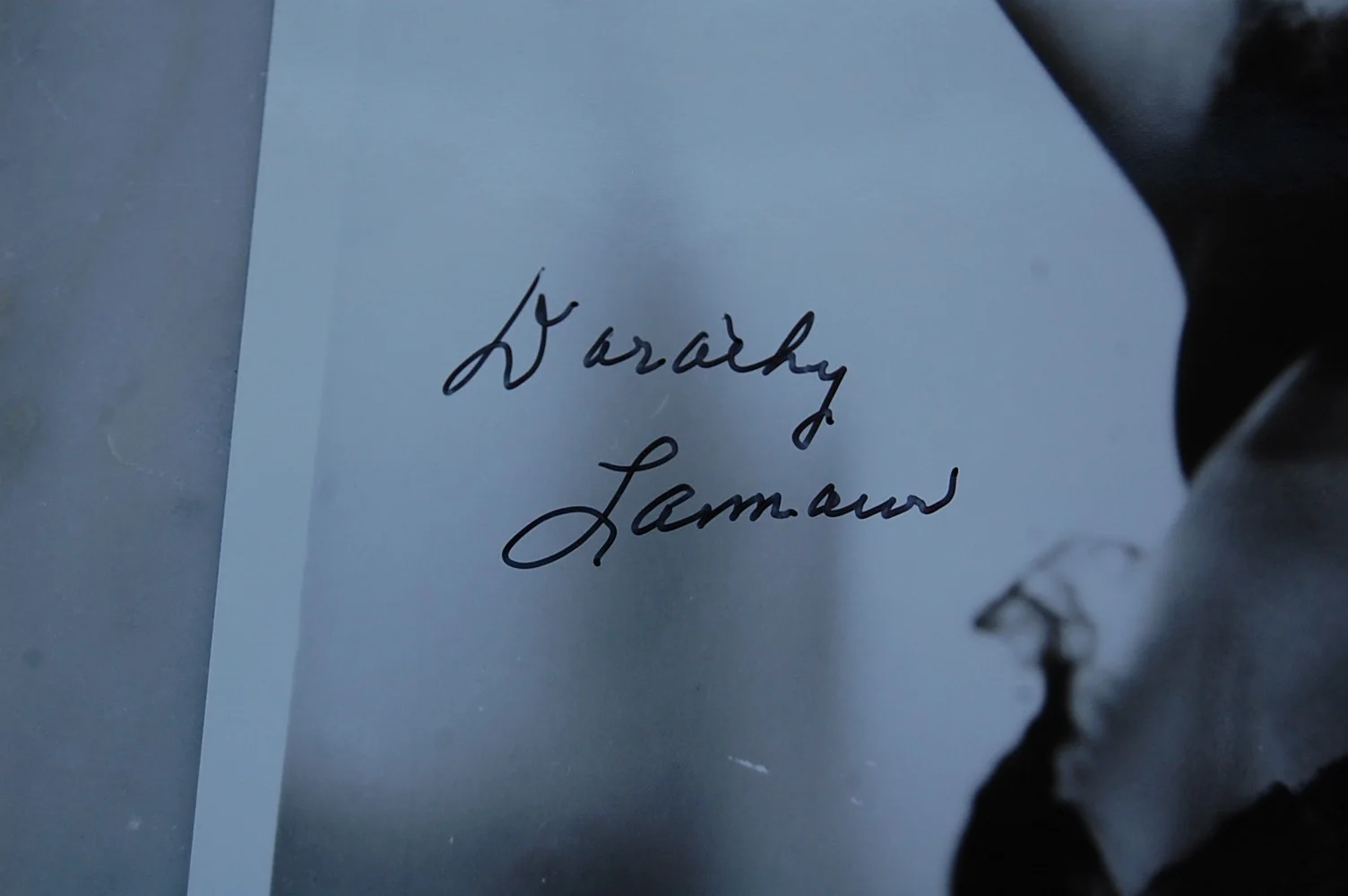 Dorothy Lamour — VINTAGE DOROTHY LAMOUR SIGNED, AUTOGRAPHED PERSONALIZED 8X10 PHOTO w COA, изображение 2