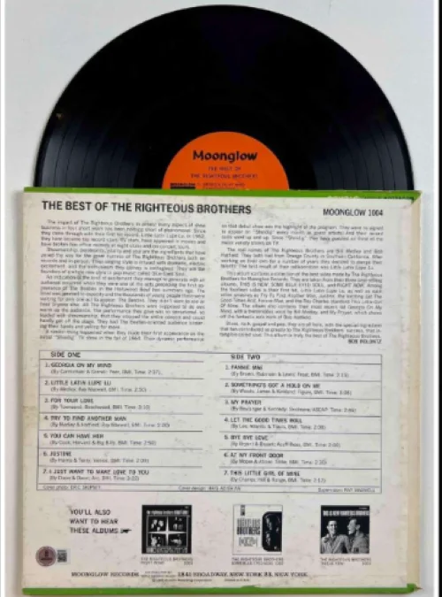 The Righteous Brothers Group Signed "The Best of" Album (2 Sigs) (BAS Auth.), image 2