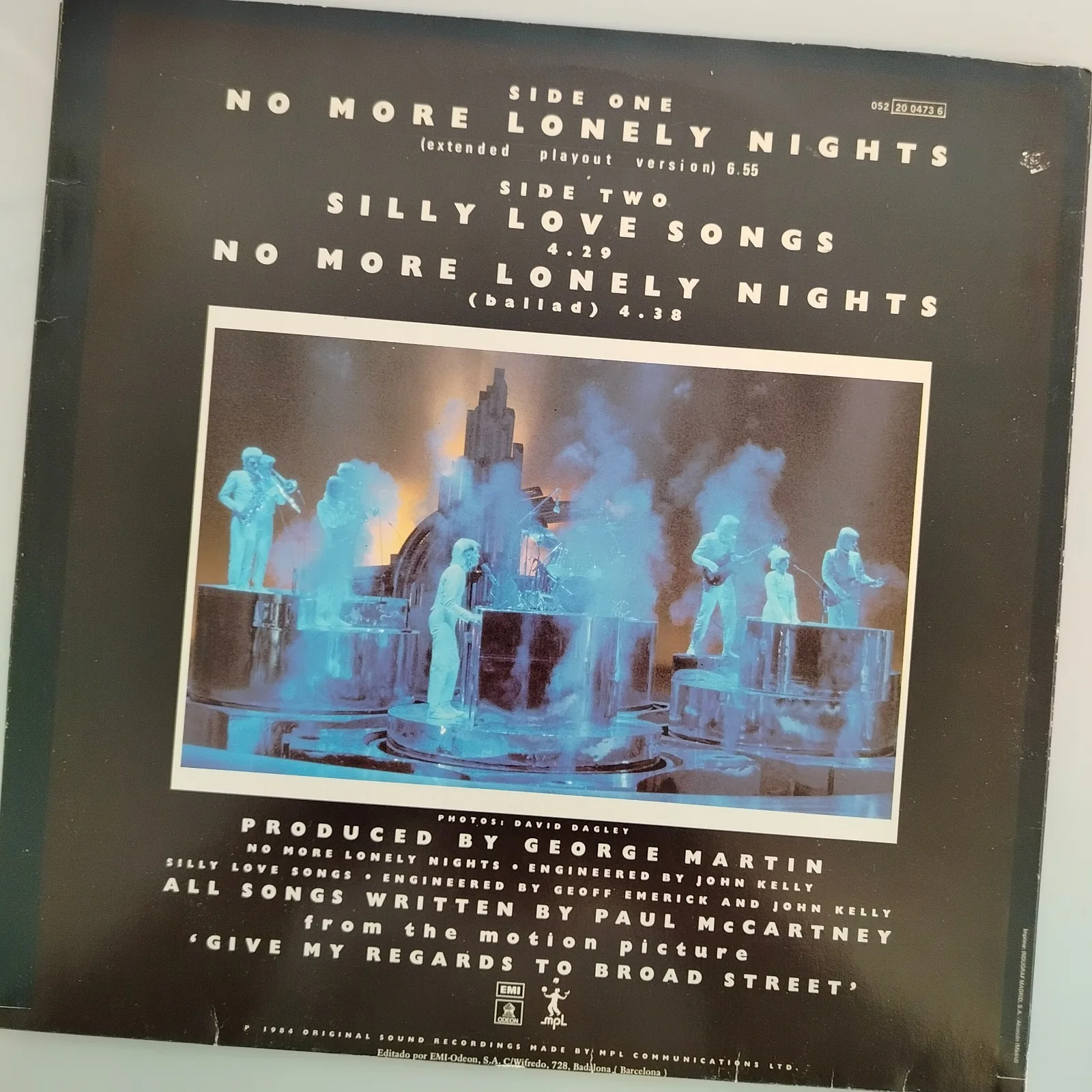 Paul McCartney Signed "No More Lonely Nights" Album Cover + COA, image 3
