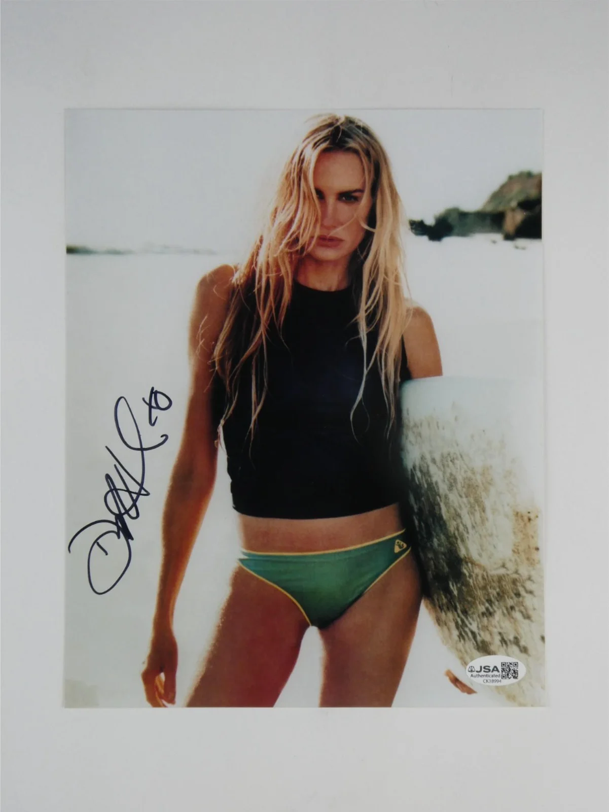 Daryl Sands — Daryl Hannah Signed 8x10 Photo Autographed JSA COA, изображение 2