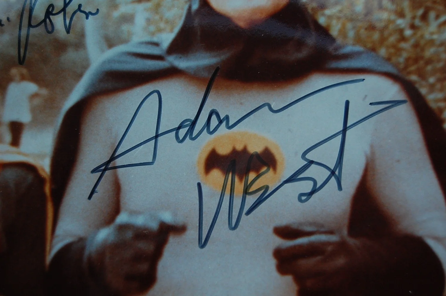 Adam West, Burt Ward — 1984 Batman and Robin 8x10 Autographed Color Photo Adam West Burt Ward w COA, изображение 5