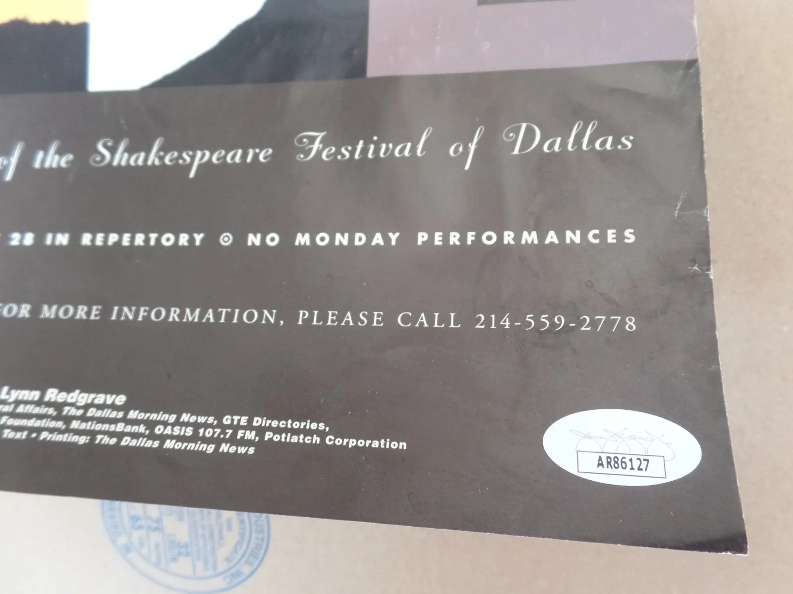 Lynn Redgrave — LYNN REDGRAVE SIGNED AUTOGRAPHED POSTER SHAKESPEARE FESTIVAL OF DALLAS JSA, изображение 3