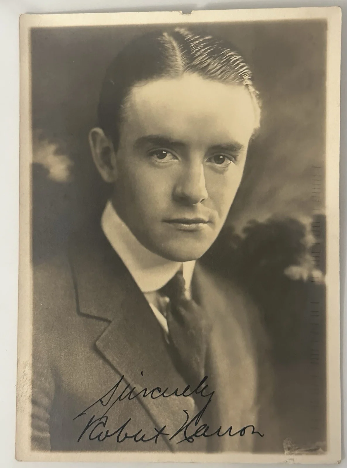 Robert Harron — Robert Harron 1893-1920 Silent Film Actor SIGNED Photograph Mailed As Postcard, изображение 2
