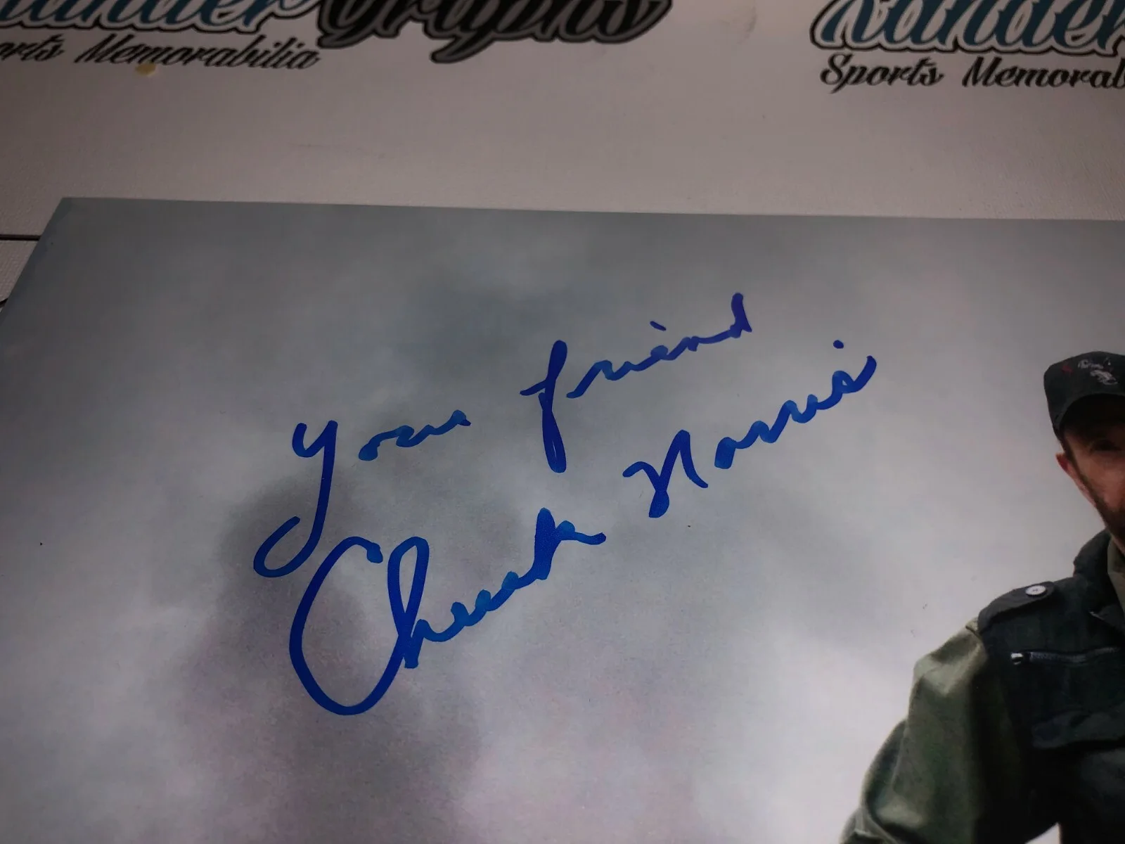 CHUCK NORRIS SIGNED AUTOGRAPHED 11X14 PHOTOGRAPH DELTA FORCE BECKETT BAS COA, изображение 2