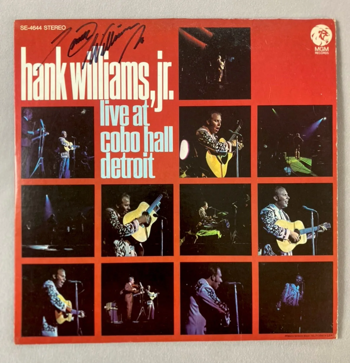HANK WILLIAMS JR AUTOGRAPH 1969 ORIGINAL LIVE AT COBO HALL DETROIT VINYL RECORD, image 2