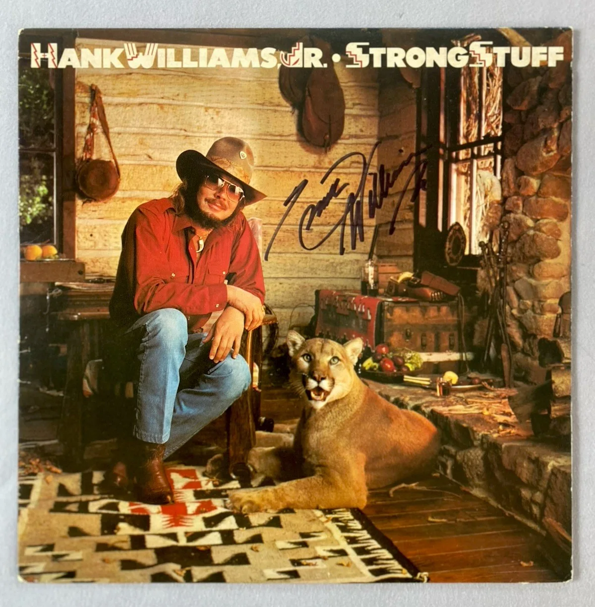 HANK WILLIAMS JR- AUTOGRAPH 1983 ORIGINAL STRONG STUFF VINYL RECORD LP, image 2