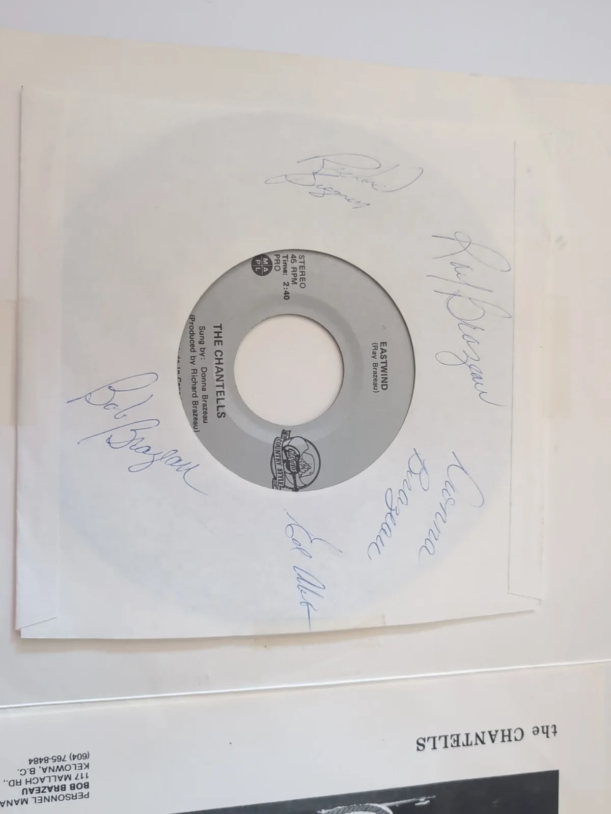 The Chantells Country Style 45lp Band Signed Record Kelowna Rare, изображение 3
