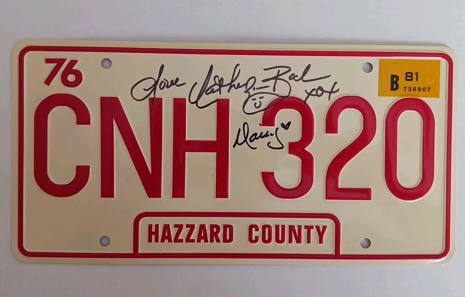 Catherine bach — Catherine Bach Daisy Duke Signed Autograph Dukes Of Hazzard License Plate, image 3