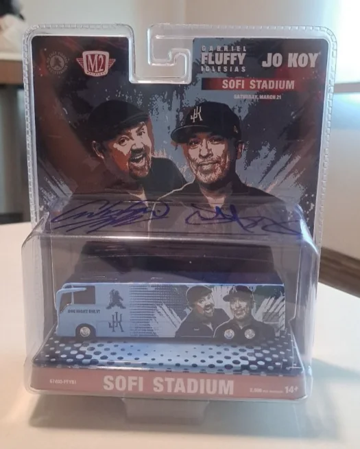 Jo koy & Gabriel fluffy Iglesias — 2026 Jo koy Gabriel Iglesias Fluffy Signed Sofi Stadium Exclusive Die-cast Bus