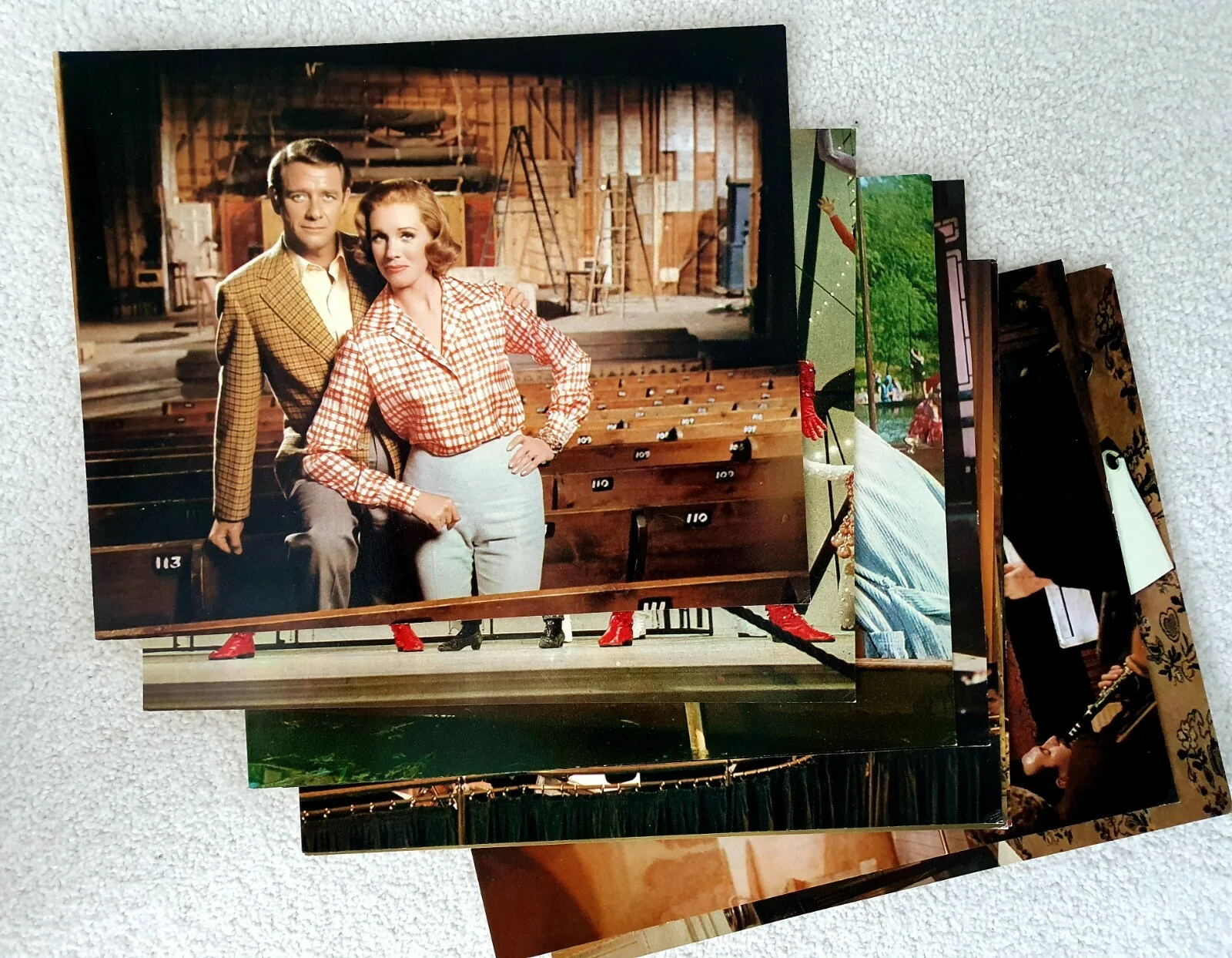 JULIE ANDREWS - STAR! -GORGEOUS HIGH GLOSS VINTAGE ITALIAN 1968 LOBBY CARD SET, изображение 2
