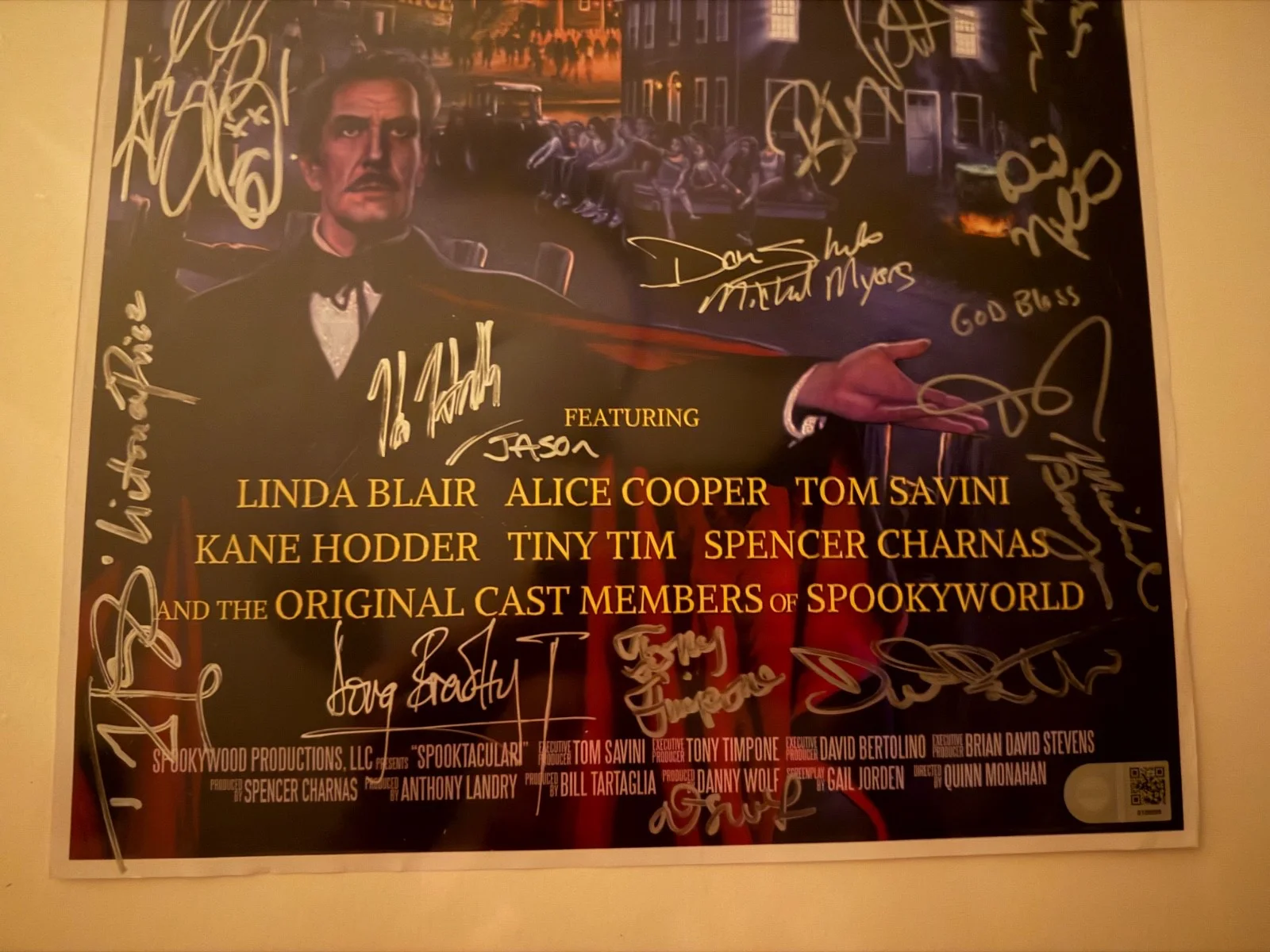 Tom Savini, Elvira, Linda Blair, Alice Cooper — Spooktacular! Signed Poster Tom Savini/Elvira/Linda Blair/Alice Cooper/Barbeau+, изображение 4