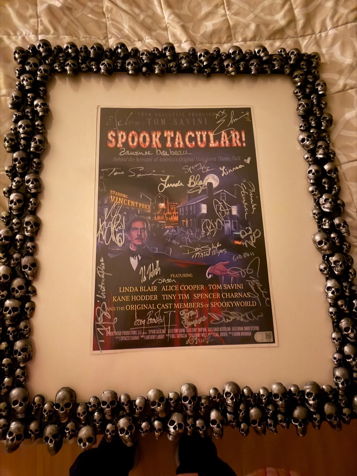 Tom Savini, Elvira, Linda Blair, Alice Cooper — Spooktacular! Signed Poster Tom Savini/Elvira/Linda Blair/Alice Cooper/Barbeau+, изображение 5