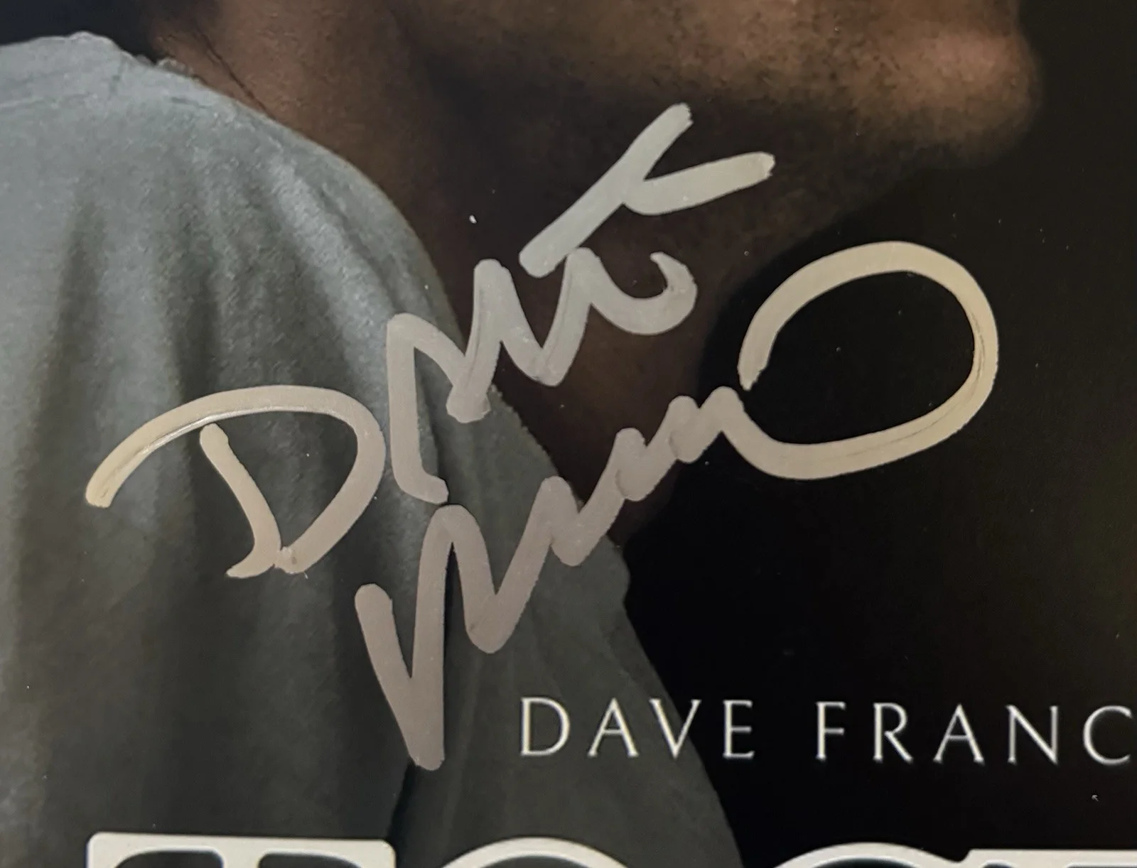 Alison Brie Dave Franco Michael Shanks — Alison Brie Dave Franco Michael Shanks Signed 11x17 Together Photo Beckett COA, изображение 2