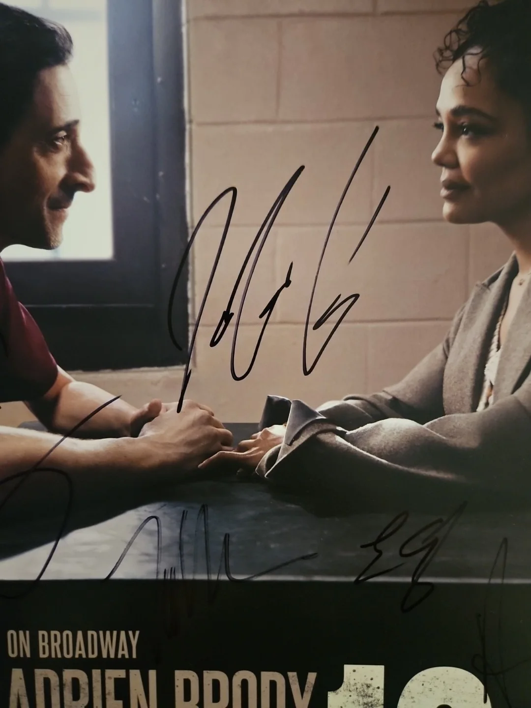 Adrien Brody, Tessa Thompson, Cast — The Fear Of 13 Signed Window Card - Adrien Brody, Tessa Thompson - 6 Signatures, изображение 3