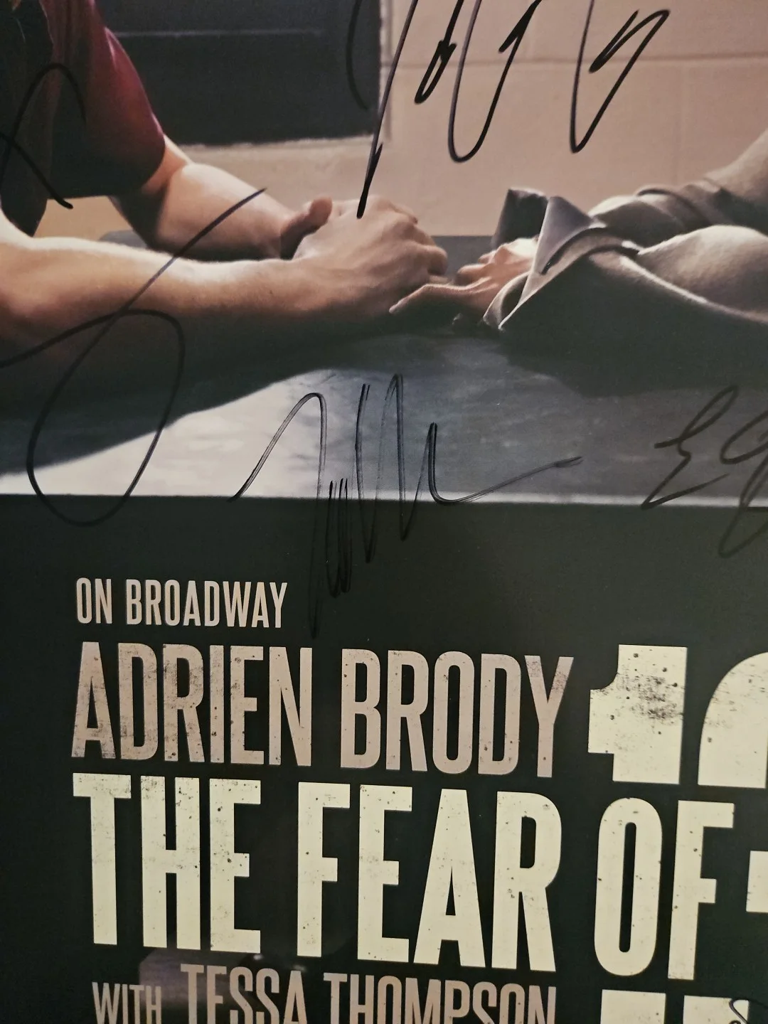 Adrien Brody, Tessa Thompson, Cast — The Fear Of 13 Signed Window Card - Adrien Brody, Tessa Thompson - 6 Signatures, изображение 4