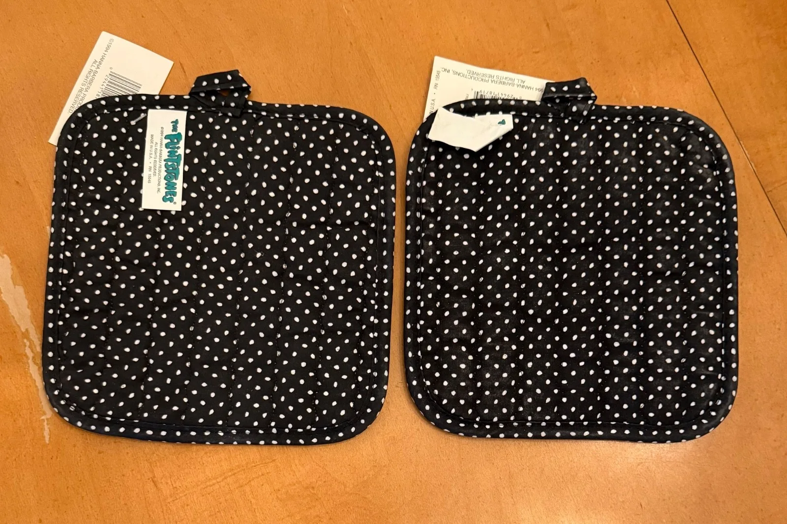 Fred Flintstone and Wilma - 2 Oven Mitt Pot Holders Hanna Barbera NEW NWT, image 2