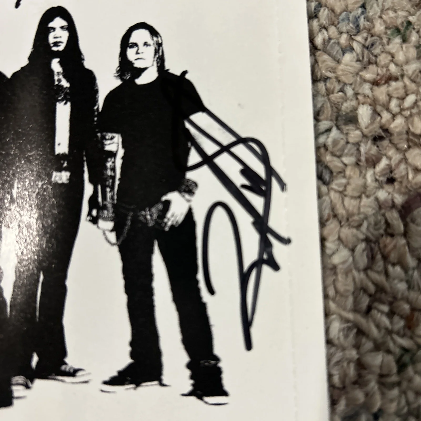SHINEDOWN BAND SIGNED THE SOUND OF MADNESS CD INSERT - 4 AUTOGRAPHS🔥, image 3