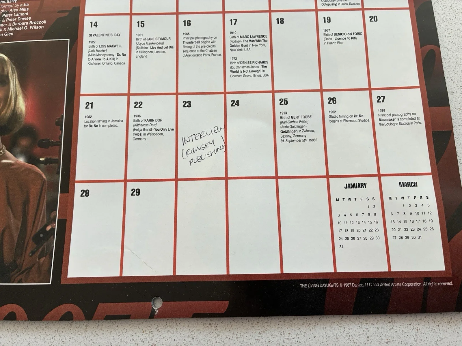 JAMES BOND 007 - THE OFFICIAL 2000 CALENDAR - ROGER MOORE / MOONRAKER COVER, image 4