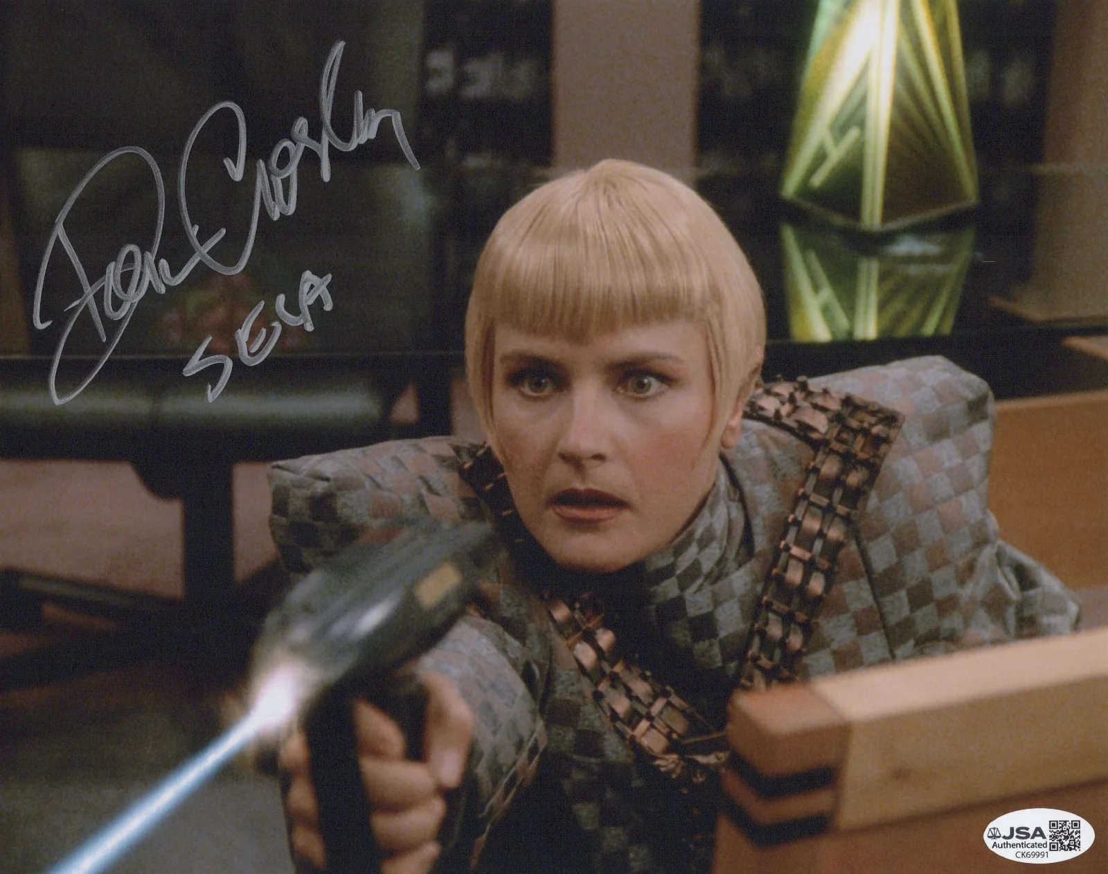 Denise Crosby — Star Trek: The Next Generation- Denise Crosby signed Sela 8x10 photo JSA COA