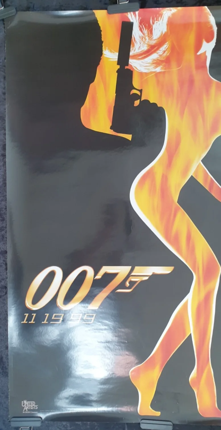 The World Is Not Enough (1999) Original UK Quad Teaser Poster Rolled 007, изображение 3