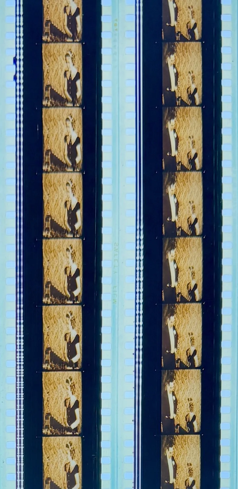 Shirley Temple Presents Walt Disney A Special Oscar 1938 35mm Film Cells, изображение 2