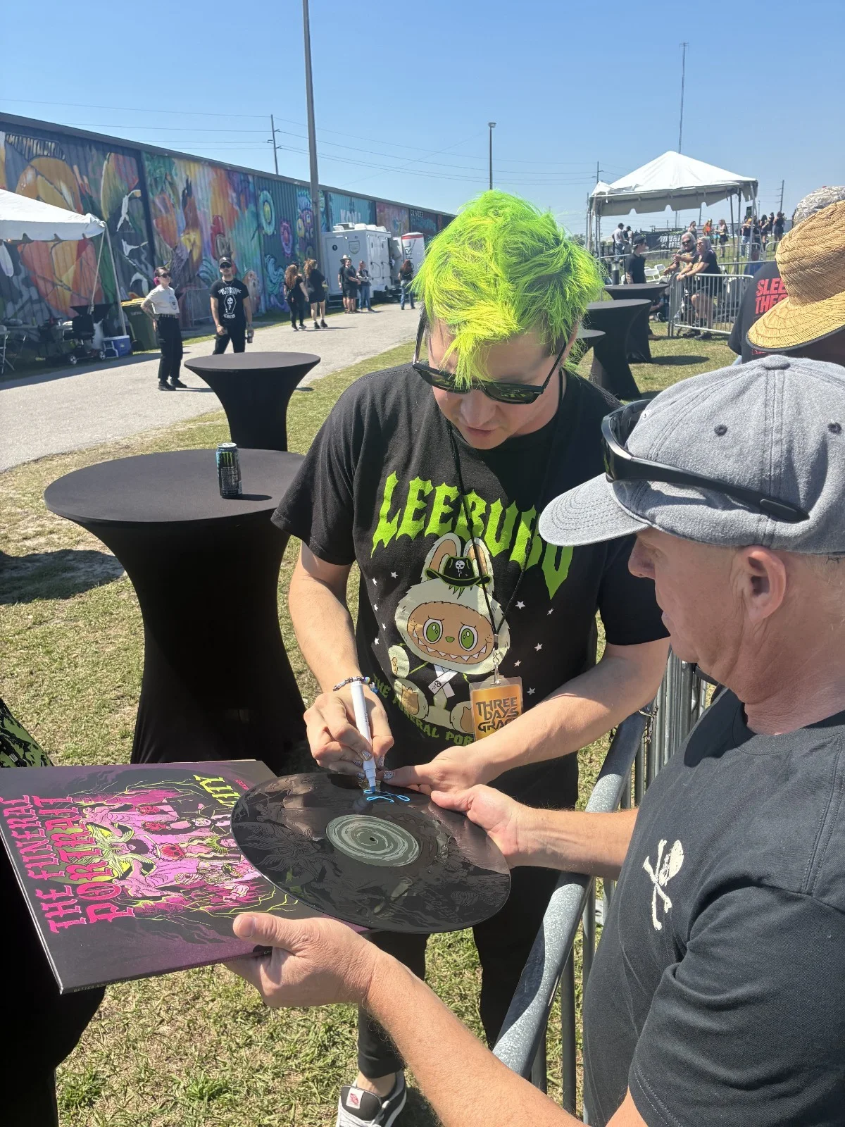 THE FUNERAL PORTRAIT SIGNED SUFFOCATE CITY VINYL LP LEE JENNINGS EXACT PROOF COA, изображение 2