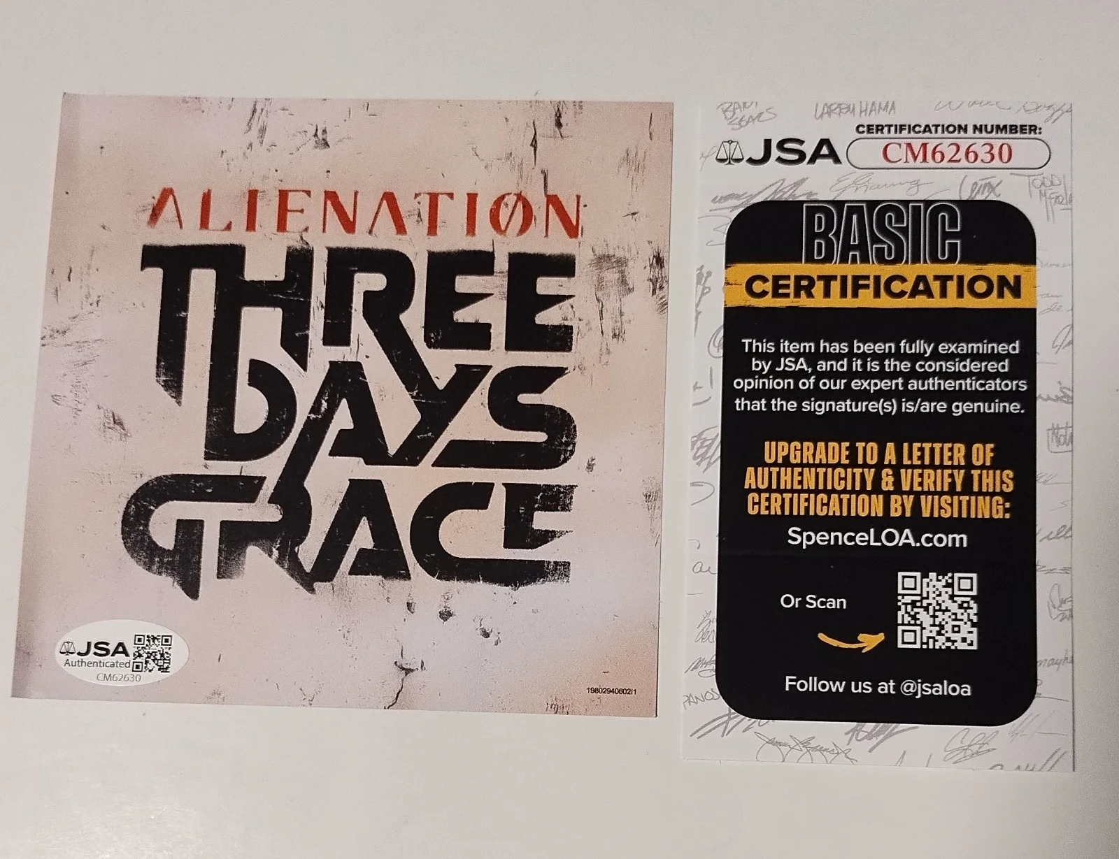 THREE DAYS GRACE SIGNED ALIENATION CD PHOTO ONE - X ADAM GONTIER MATT WALST JSA, image 3